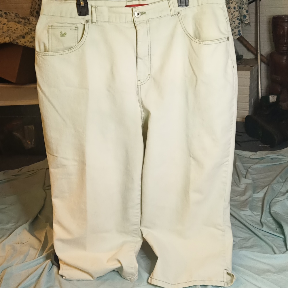 Gloria Vanderbilt Capris